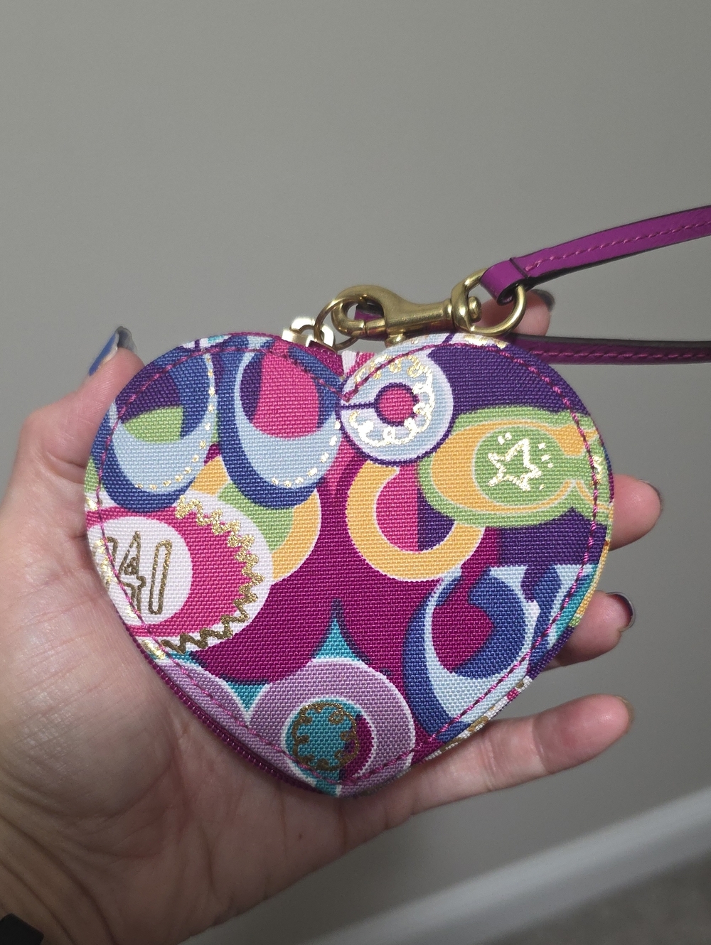 Coach Poppy Graffiti Sateen Heart Coin Purse, Wristlet, Key Ring, Bag Charm Y2K - Picture 2 of 12
